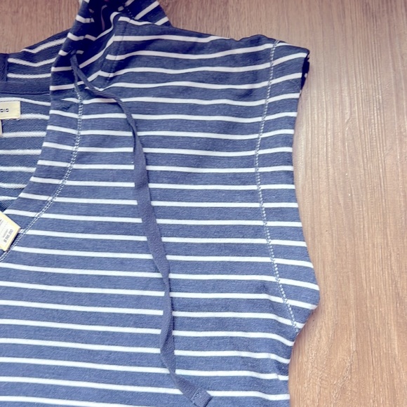 NWT Max Studio Women’s Striped Hooded Short Dress Size Small - Picture 9 of 16